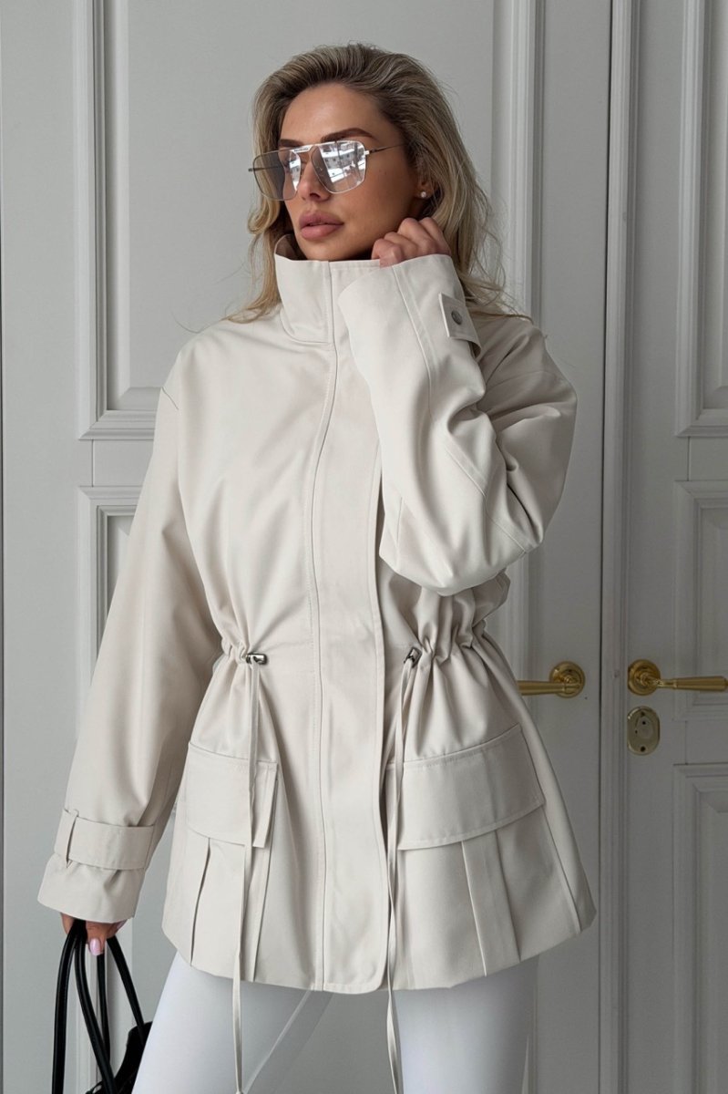 Парка Джуно Айворі